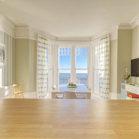The Palace, Ocean Suite Хейстингс Екстериор снимка